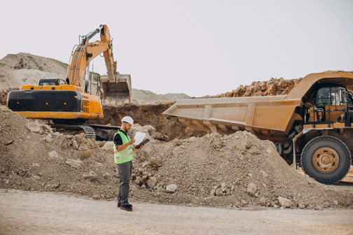 5 Things You Should Know Before Hiring Excavator Contractors